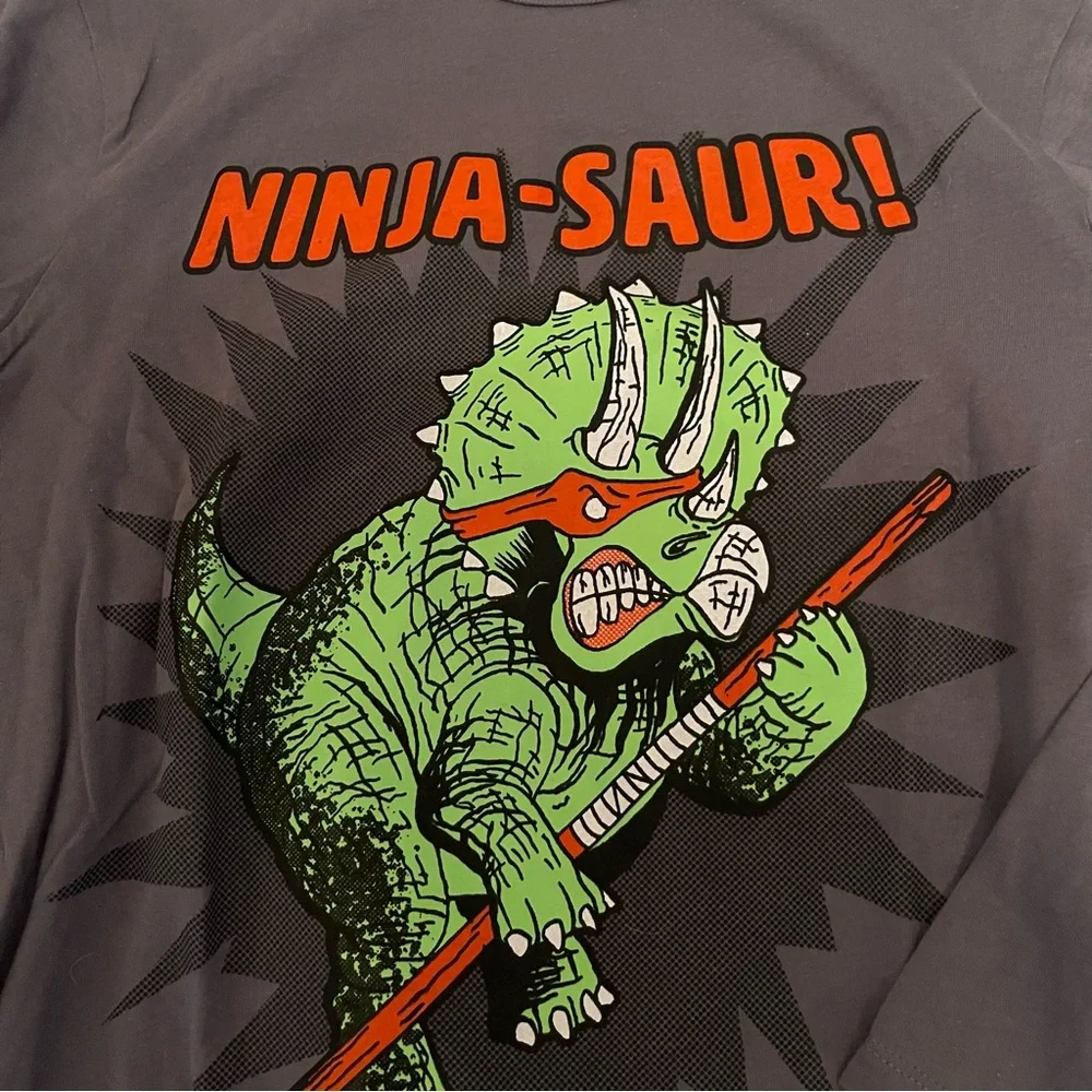 The Children's Place Triceratops t-shirt (new!)